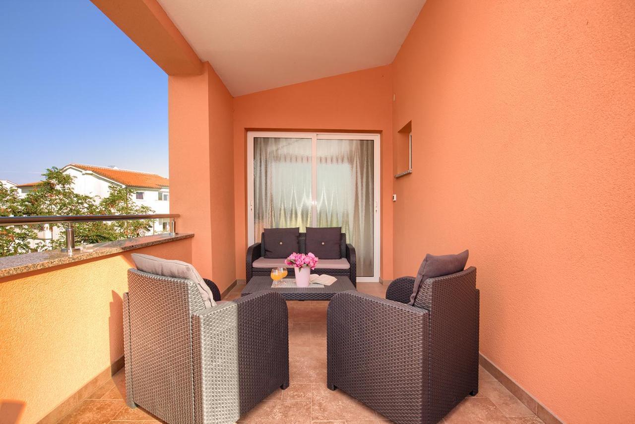 Apartments Orange เมดูลิน ภายนอก รูปภาพ