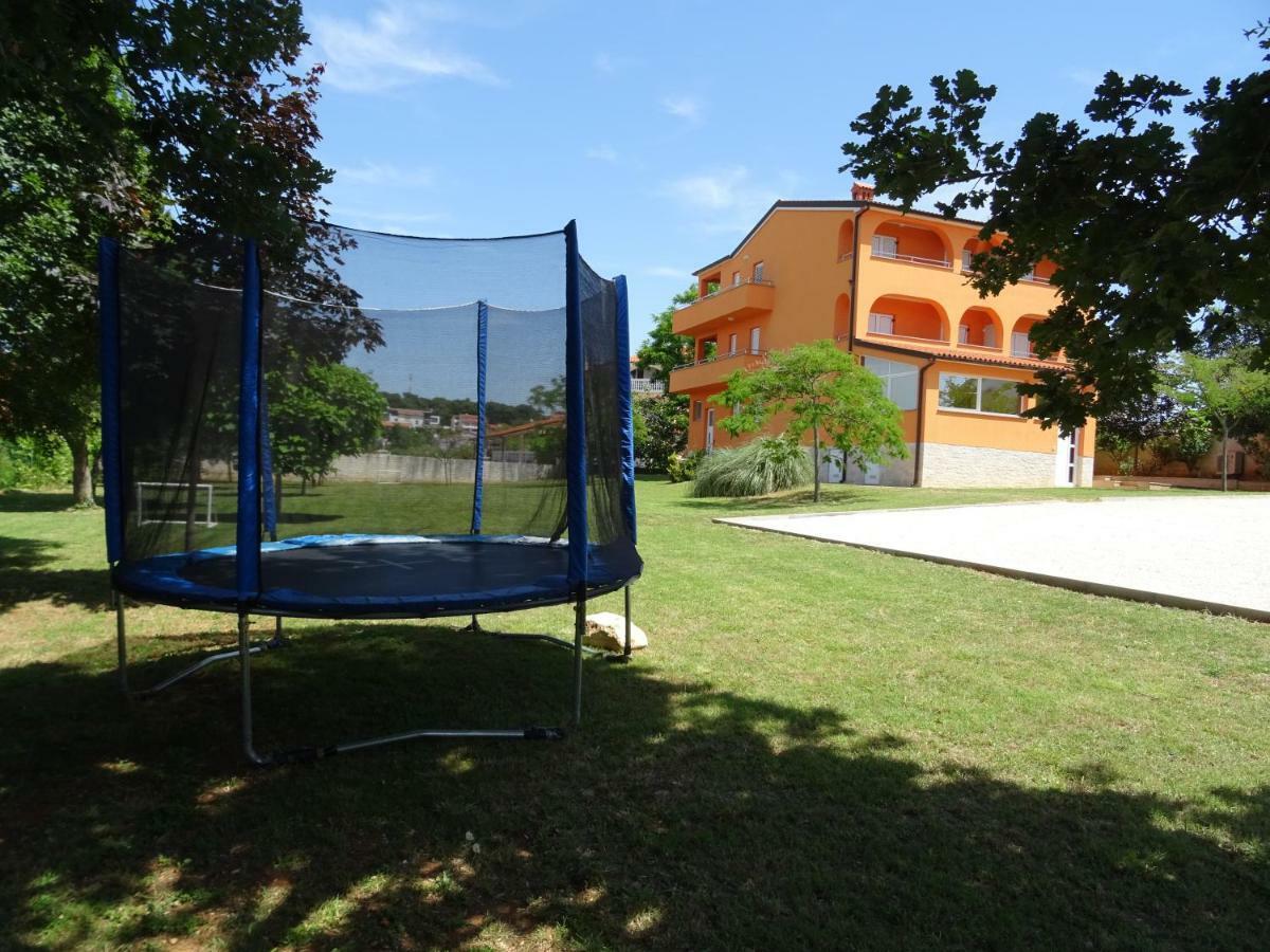 Apartments Orange เมดูลิน ภายนอก รูปภาพ
